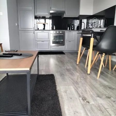 Przy Aquaparku W Redzie * Rumia