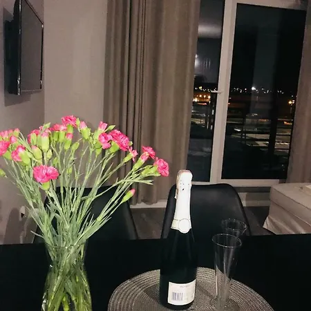 Przy Aquaparku W Redzie Rumia