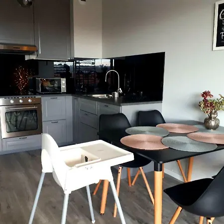 Przy Aquaparku W Redzie 公寓