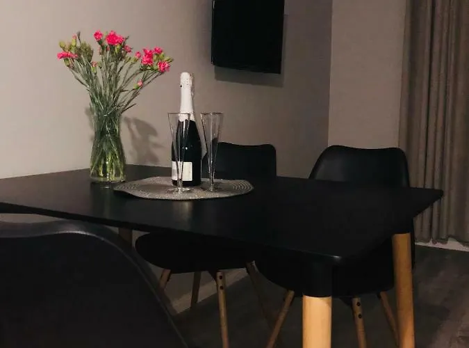 Przy Aquaparku W Redzie 公寓 *