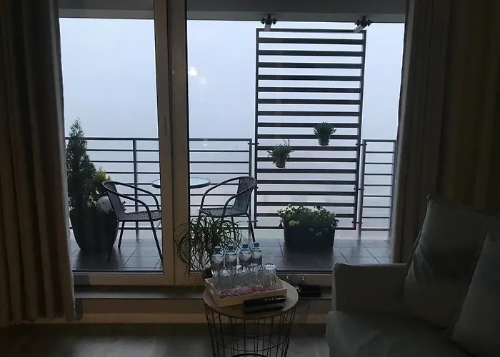 Przy Aquaparku W Redzie *